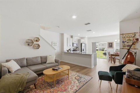 Adosado en venta en Davenport, Florida, 3 dormitorios, 133.31 m2 № 2220018 - foto 3