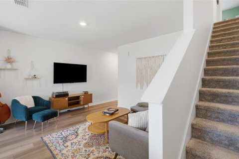 Adosado en venta en Davenport, Florida, 3 dormitorios, 133.31 m2 № 2220018 - foto 4