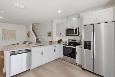 Adosado en venta en Davenport, Florida, 3 dormitorios, 133.31 m2 № 2220018 - foto 7