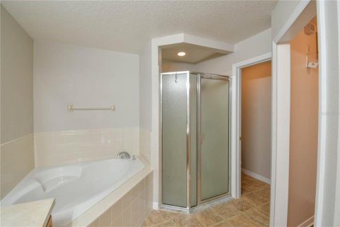 Casa en alquiler en Groveland, Florida, 3 dormitorios, 166.11 m2 № 1837049 - foto 25