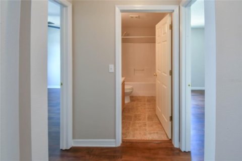 Casa en alquiler en Groveland, Florida, 3 dormitorios, 166.11 m2 № 1837049 - foto 5