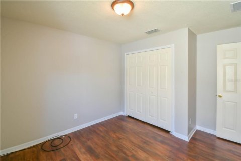 Casa en alquiler en Groveland, Florida, 3 dormitorios, 166.11 m2 № 1837049 - foto 11