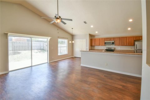 Casa en alquiler en Groveland, Florida, 3 dormitorios, 166.11 m2 № 1837049 - foto 21