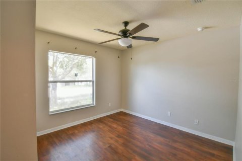 Casa en alquiler en Groveland, Florida, 3 dormitorios, 166.11 m2 № 1837049 - foto 6