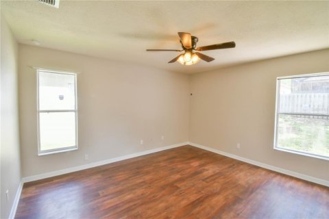 Casa en alquiler en Groveland, Florida, 3 dormitorios, 166.11 m2 № 1837049 - foto 22