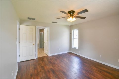 Casa en alquiler en Groveland, Florida, 3 dormitorios, 166.11 m2 № 1837049 - foto 23