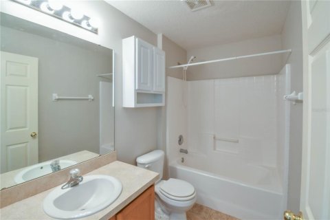 Casa en alquiler en Groveland, Florida, 3 dormitorios, 166.11 m2 № 1837049 - foto 8