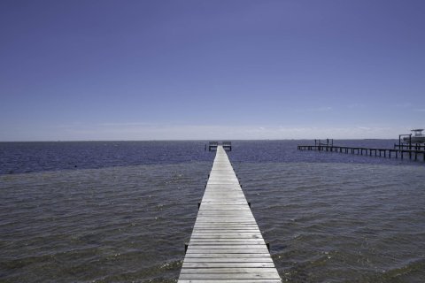 Land in Gulf Breeze, Florida № 558779 - photo 1