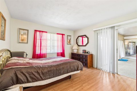 Villa ou maison à vendre à Spring Hill, Floride: 4 chambres, 166.85 m2 № 2138734 - photo 16