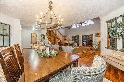 Villa ou maison à vendre à Dover, Floride: 5 chambres, 290.6 m2 № 1913145 - photo 11