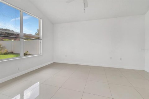 Купить виллу или дом в Дебари, Флорида 9 комнат, 176.98м2, № 1913254 - фото 24