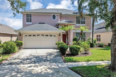 House in Orlando, Florida 4 bedrooms, 203.64 sq.m. № 2225479