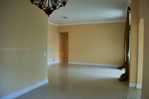 Casa en venta en Weston, Florida, 4 dormitorios, 192.59 m2 № 1818358 - foto 9