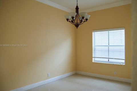 Casa en venta en Weston, Florida, 4 dormitorios, 192.59 m2 № 1818358 - foto 11