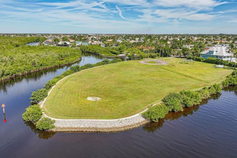 Land in Punta Gorda, Florida № 2393818 - photo 14