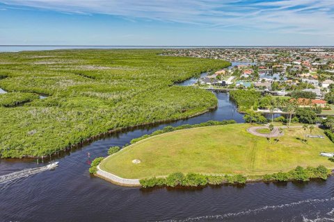 Land in Punta Gorda, Florida № 2393818 - photo 17