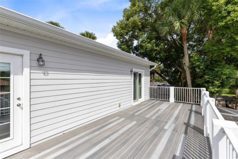 House in Maitland, Florida 3 bedrooms, 228.91 sq.m. № 2393539 - photo 23