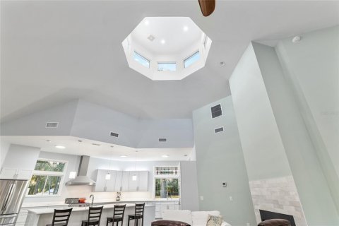 Casa en venta en Alachua, Florida, 5 dormitorios, 299.52 m2 № 2102287 - foto 24