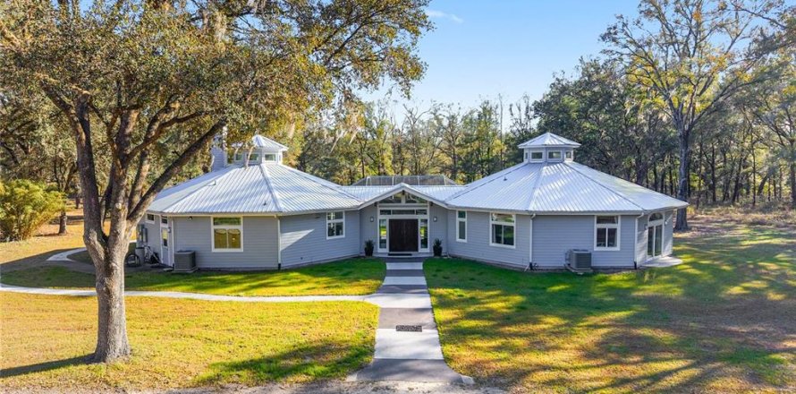 Casa en Alachua, Florida 5 dormitorios, 299.52 m2 № 2102287