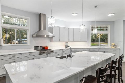 Casa en venta en Alachua, Florida, 5 dormitorios, 299.52 m2 № 2102287 - foto 18