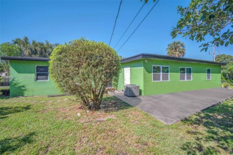 Villa ou maison à vendre à Lauderhill, Floride: 4 chambres, 168.52 m2 № 2264826 - photo 7