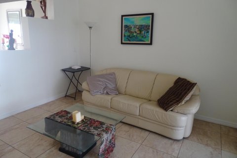 Villa ou maison à vendre à Coral Springs, Floride: 5 chambres, 230.21 m2 № 2147279 - photo 17
