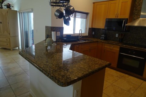 Villa ou maison à vendre à Coral Springs, Floride: 5 chambres, 230.21 m2 № 2147279 - photo 25