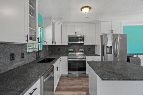 Villa ou maison à vendre à Hernando Beach, Floride: 2 chambres, 113.34 m2 № 1733990 - photo 21