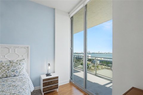 Copropriété à vendre à Miami, Floride: 2 chambres № 2066498 - photo 11