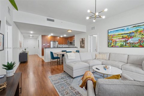 Copropriété à vendre à Miami, Floride: 2 chambres № 2066498 - photo 3