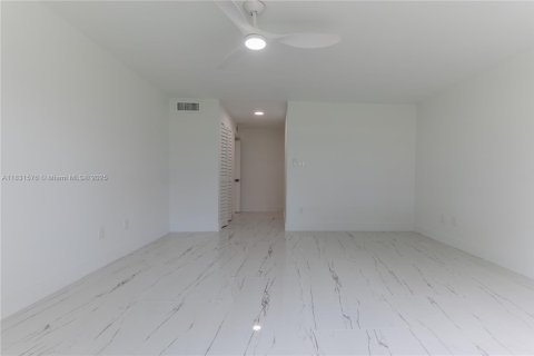 Condo in Boca Raton, Florida, 2 bedrooms  № 1809588 - photo 19