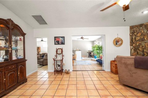 Casa en venta en Lakeland, Florida, 3 dormitorios, 205.87 m2 № 1803427 - foto 7