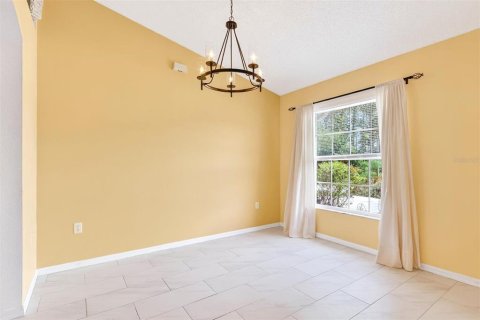 House in Palm Coast, Florida 3 bedrooms, 151.99 sq.m. № 1902126 - photo 9