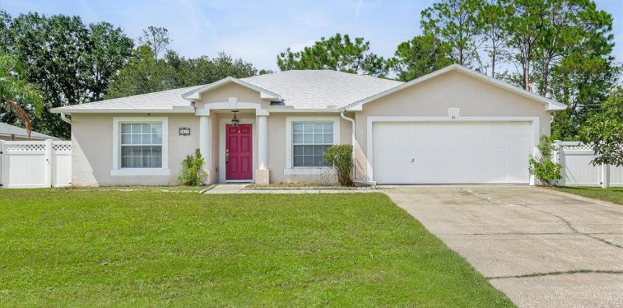 House in Palm Coast, Florida 3 bedrooms, 151.99 sq.m. № 1902126
