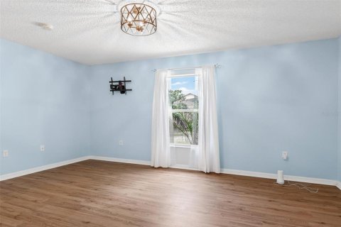 House in Palm Coast, Florida 3 bedrooms, 151.99 sq.m. № 1902126 - photo 18