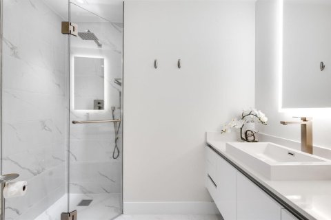 Condo in Riviera Beach, Florida, 3 bedrooms  № 2158298 - photo 18