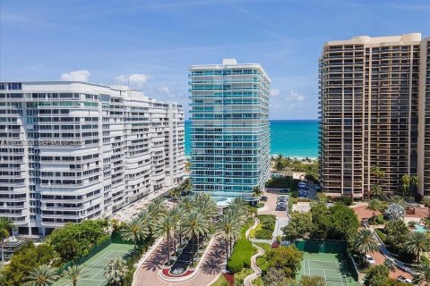 Condo à Bal Harbour, Floride, 2 chambres  № 2039454