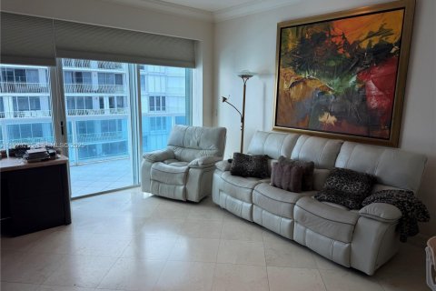 Condo in Bal Harbour, Florida, 2 bedrooms  № 2039454 - photo 9