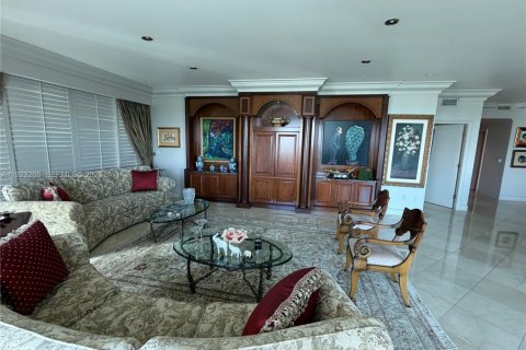 Condo in Bal Harbour, Florida, 2 bedrooms  № 2039454 - photo 6