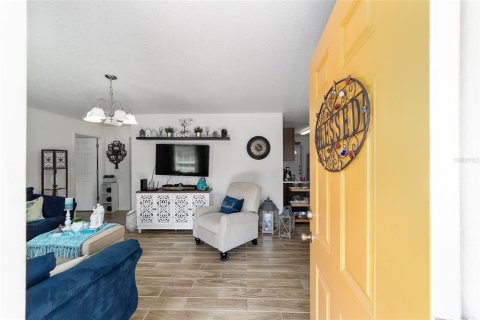 Villa ou maison à vendre à Ocala, Floride: 2 chambres, 92.44 m2 № 1906540 - photo 10