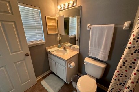 Townhouse in Windermere, Florida 2 bedrooms, 110 sq.m. № 2121157 - photo 26
