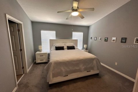 Townhouse in Windermere, Florida 2 bedrooms, 110 sq.m. № 2121157 - photo 17