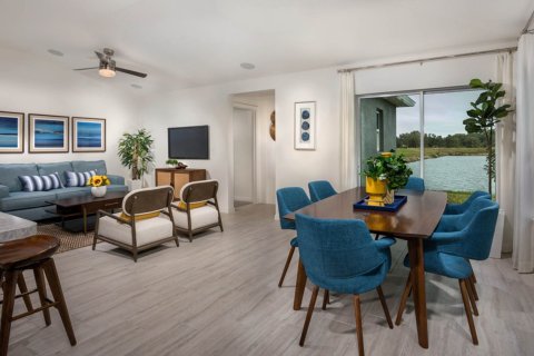 Townhouse in HERON BAY in Palmetto, Florida 4 bedrooms, 152 sq.m. № 57541 - photo 1