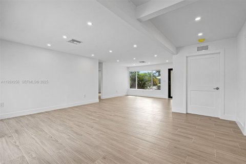 Casa en venta en Pompano Beach, Florida, 3 dormitorios, 158.21 m2 № 1983060 - foto 12