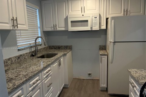 Copropriété à vendre à Sunrise, Floride: 1 chambre № 1956550 - photo 4