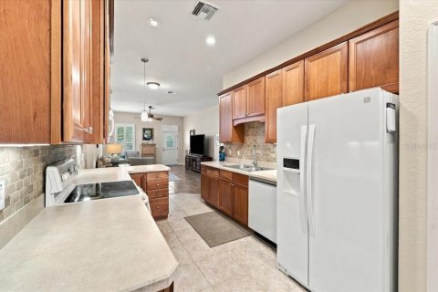 Casa en venta en Polk City, Florida, 2 dormitorios, 166.48 m2 № 2388313 - foto 14