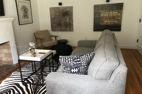 Apartment in Miami Beach, Florida 1 bedroom, 77.11 sq.m. № 2002735 - photo 5