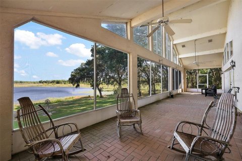 Casa en venta en Umatilla, Florida, 3 dormitorios, 230.86 m2 № 1722347 - foto 21