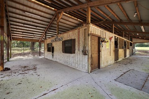Casa en venta en Umatilla, Florida, 3 dormitorios, 230.86 m2 № 1722347 - foto 29