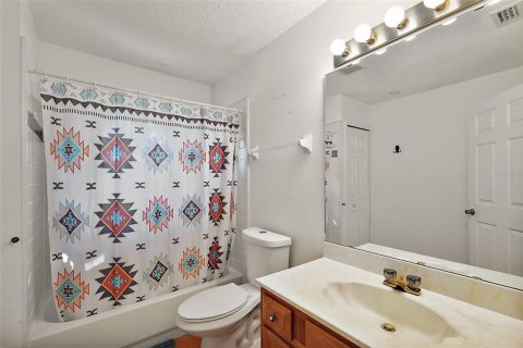 Casa en venta en Umatilla, Florida, 3 dormitorios, 230.86 m2 № 1722347 - foto 17